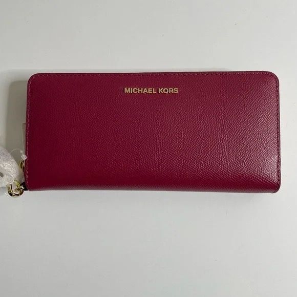 Michael Kors Jet Set Travel Continental Zip Around Leather Wallet Wristlet Berry - Picture 1 of 3